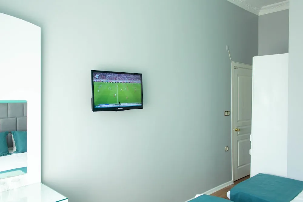Deluxe Üç Kişilik Oda, Deniz Manzaralı