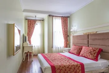 Sphendon Hotel