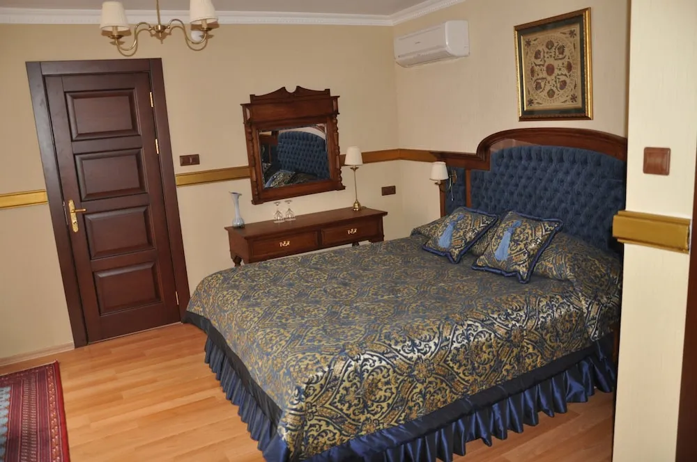 Economy Tek Büyük Yataklı Oda (Basement)