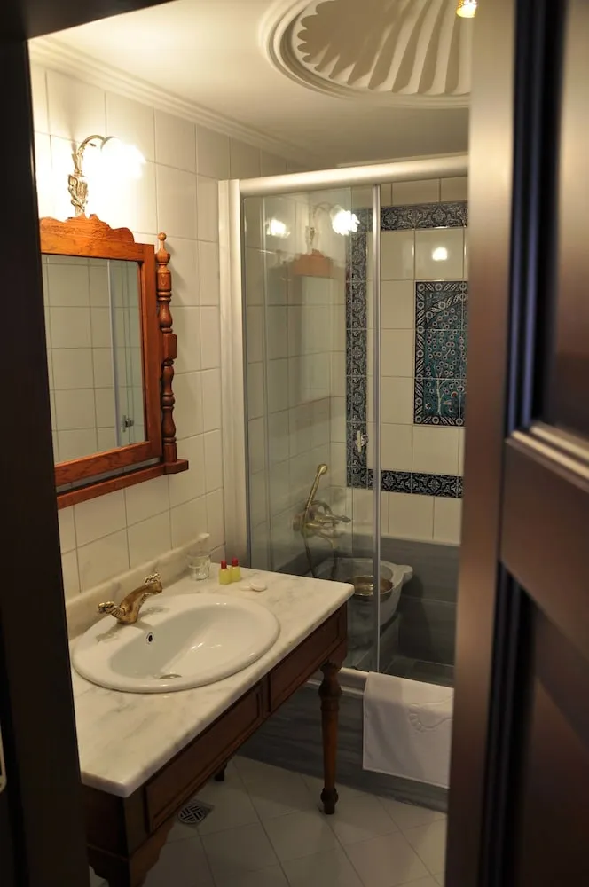 2 Double Connecting Room with Turkish Bath