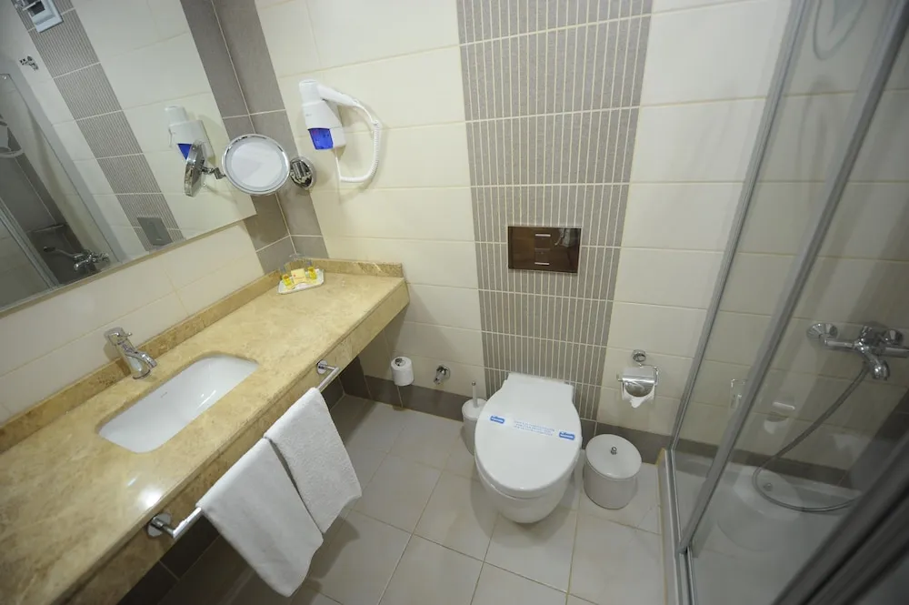 Standard Oda, 1 Çift Kişilik veya 2 Tek Kişilik Yatak