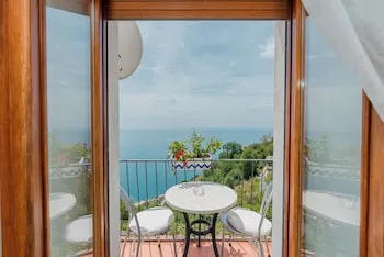 Albergo Diffuso Bacco Furore