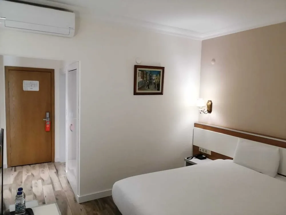 Deluxe Tek Büyük Yataklı Oda, 1 En Büyük (King) Boy Yatak, Deniz Manzaralı