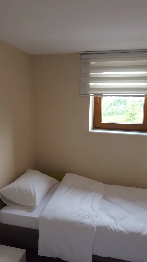 Family Ev, 2 Yatak Odası, Sigara İçilmez, Göl Manzaralı