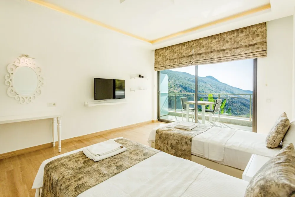 Deluxe Villa, Sigara İçilmez