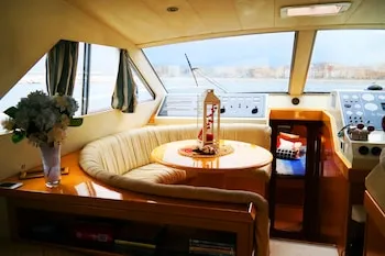 Yacht Suite Procida