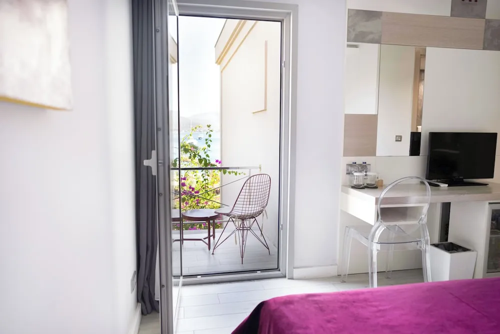 Beachfront Sea View Room