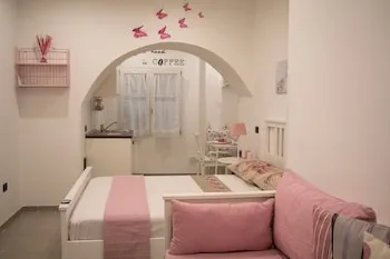 Salerno Nel Cuore B&B