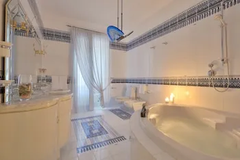 Hotel La Marina