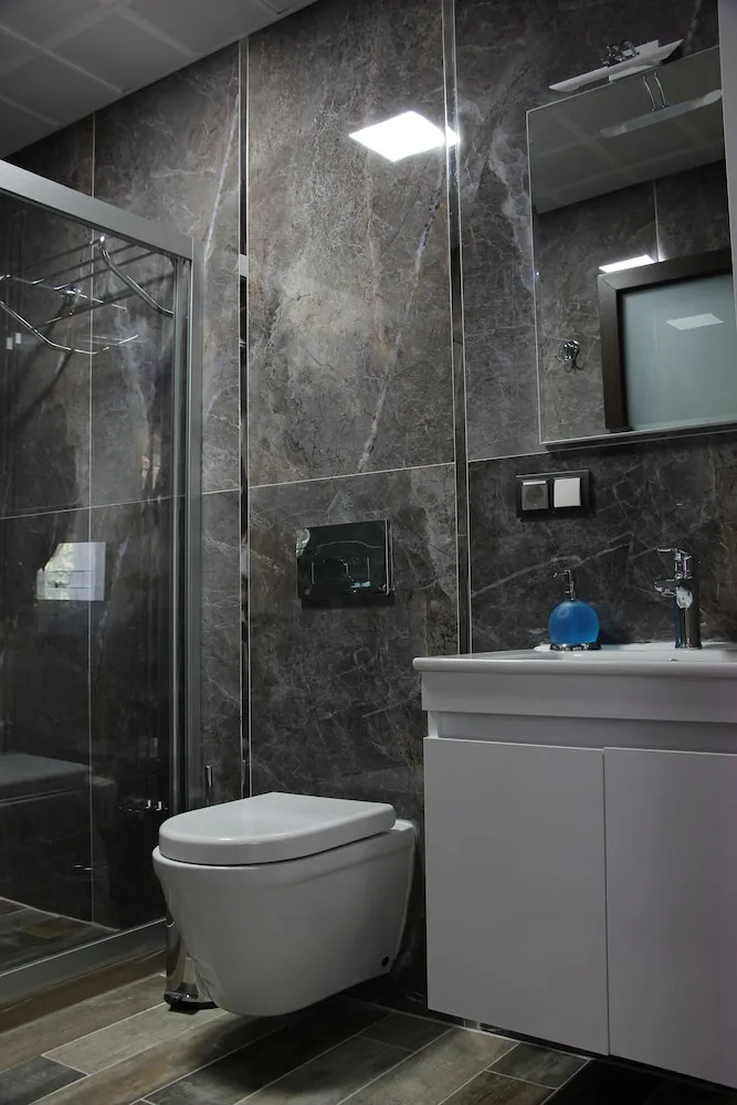 Design Oda, 1 Büyük (Queen) Boy Yatak, Bahçe Manzaralı