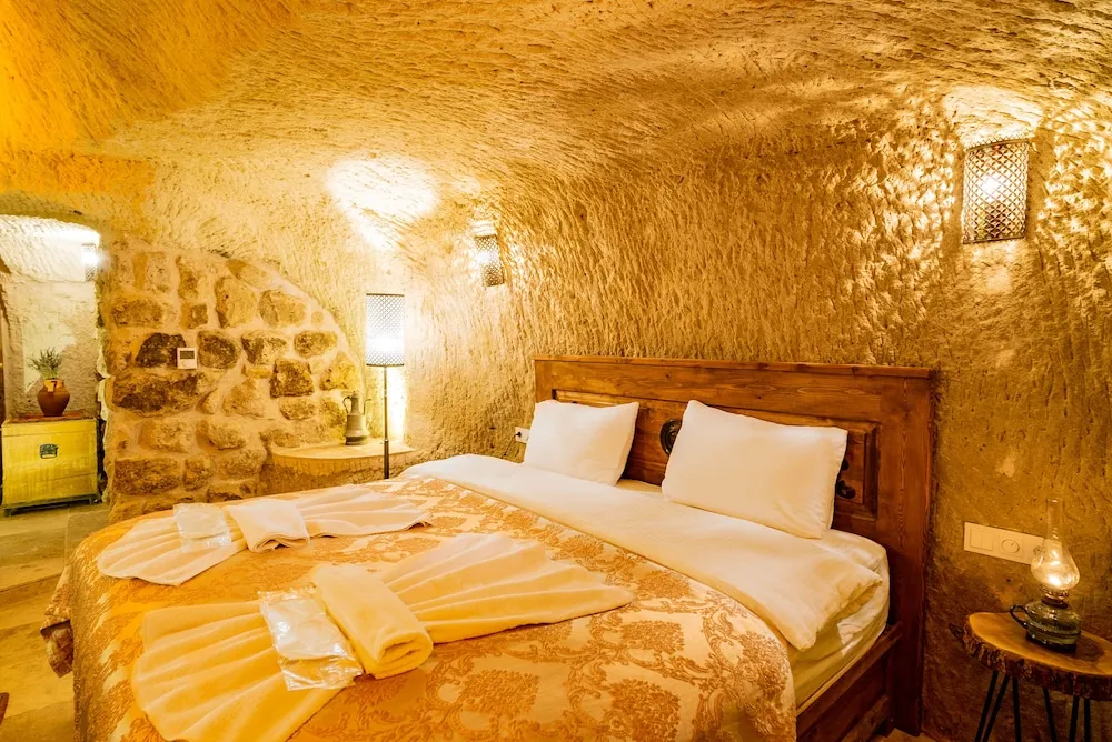 Honeymoon Tek Büyük Yataklı Oda, Kişiye Özel Havuzlu