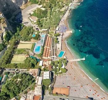 Hotel & Resort Le Axidie