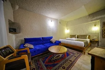 Cave Hotel Saksagan