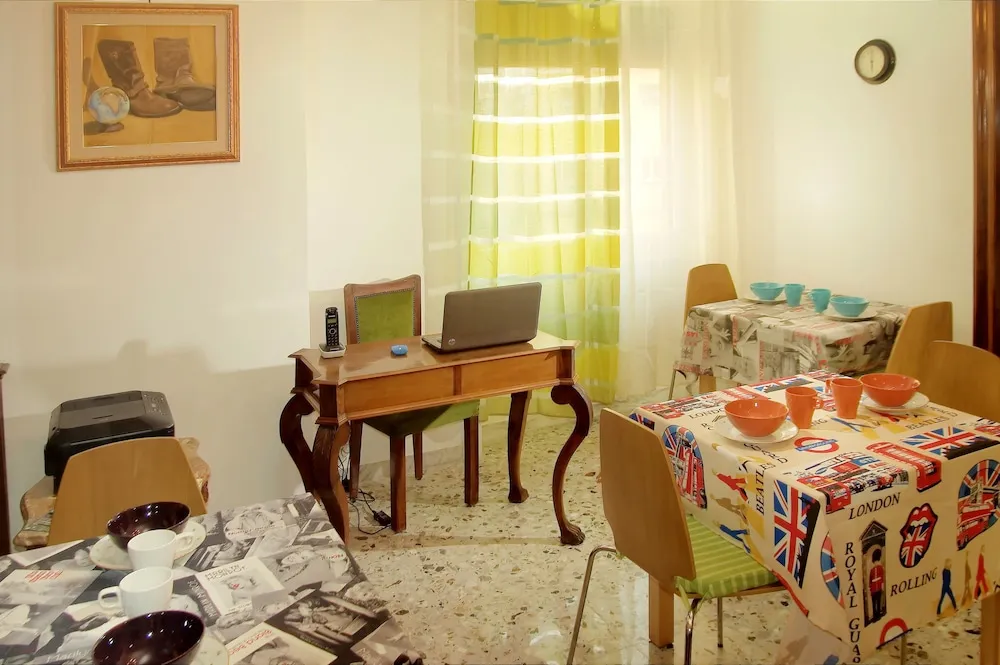 Giriş/çıkış büfesi