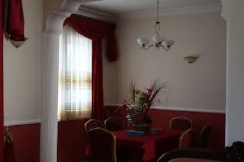 Shiraz Villa