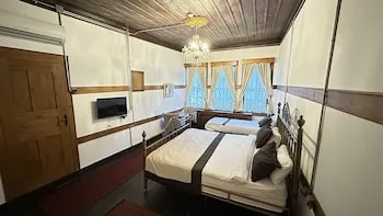 Kaleiçi Konak