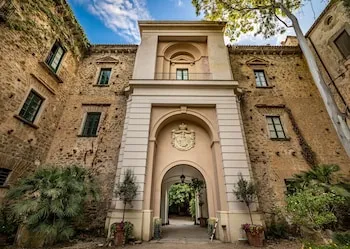 Palazzo Belmonte