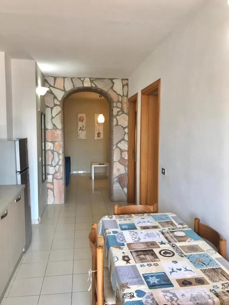 Odada yemek servisi
