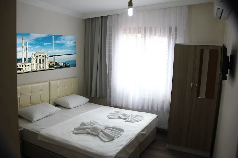 Standard Tek Büyük Yataklı Oda