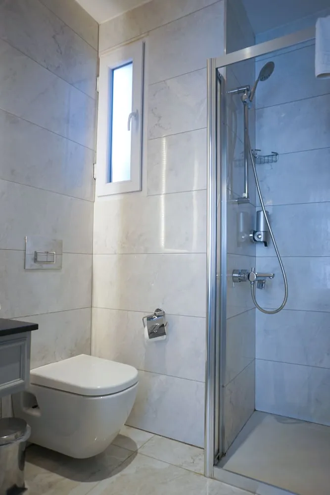 Economy Double Room, Annex Building (No Elevator)
