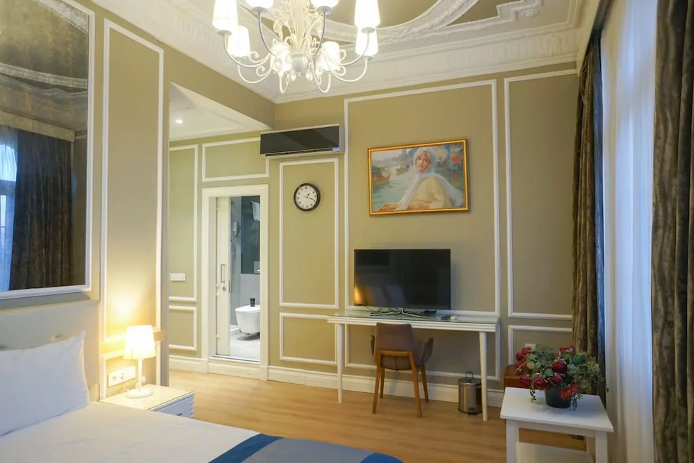 Deluxe Tek Büyük Yataklı Oda, Balkon (Annex)