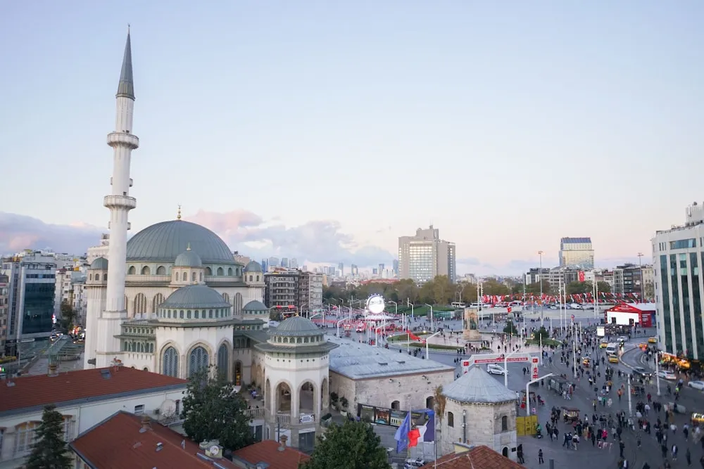 Deluxe Tek Büyük Yataklı Oda, Balkon (Annex)