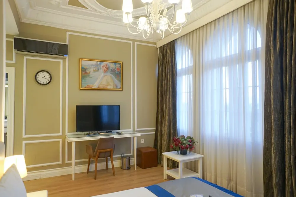 Deluxe Tek Büyük Yataklı Oda, Balkon (Annex)