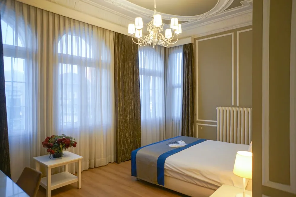 Deluxe Tek Büyük Yataklı Oda, Balkon (Annex)