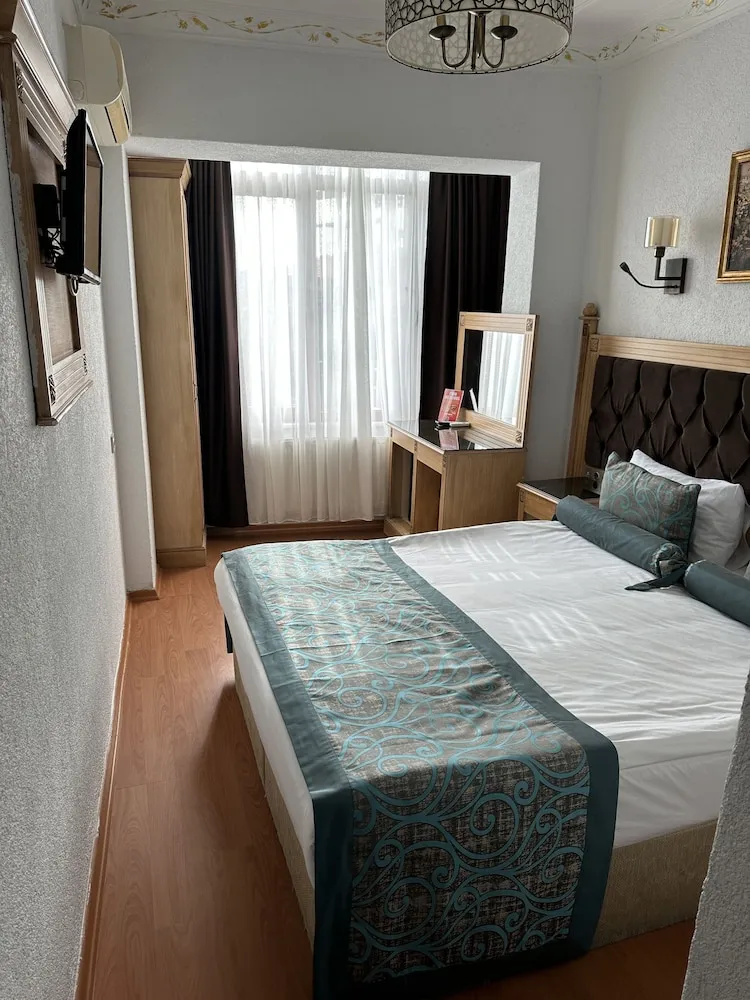 Standard Tek Büyük Yataklı Oda, Deniz Manzaralı