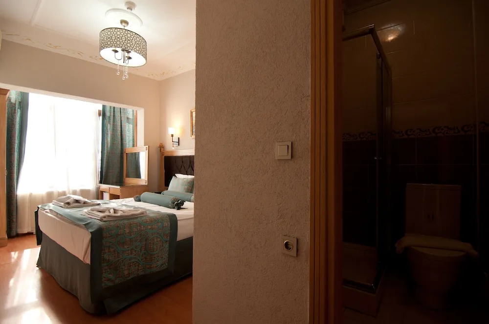 Standard Tek Büyük Yataklı Oda, Deniz Manzaralı