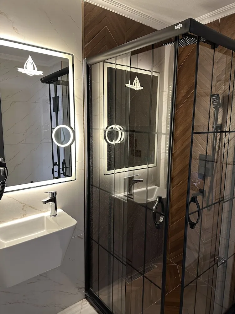 Standard Tek Büyük Yataklı Oda, Deniz Manzaralı