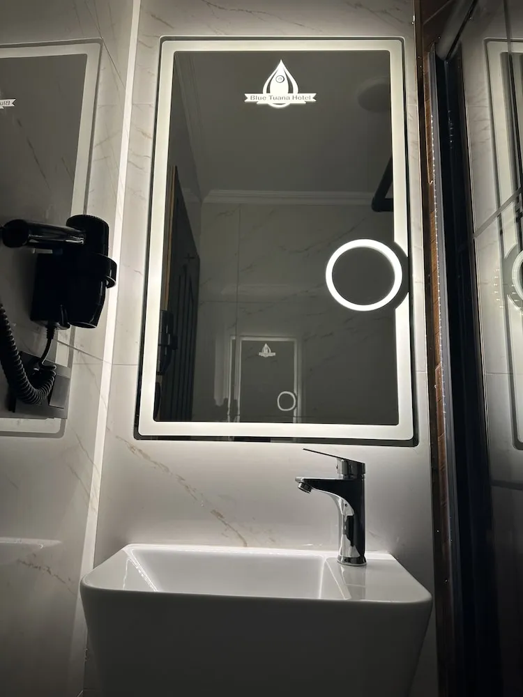 Standard Tek Büyük Yataklı Oda, Deniz Manzaralı