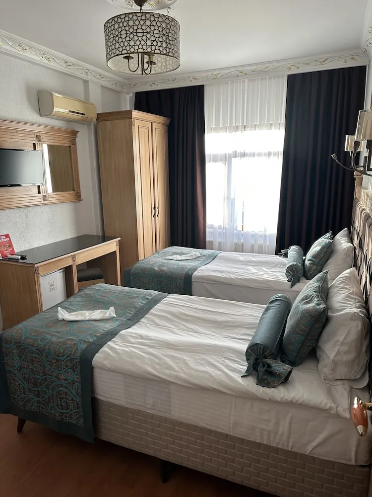 İki Ayrı Yataklı Oda