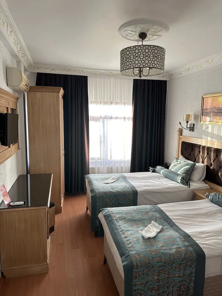 İki Ayrı Yataklı Oda