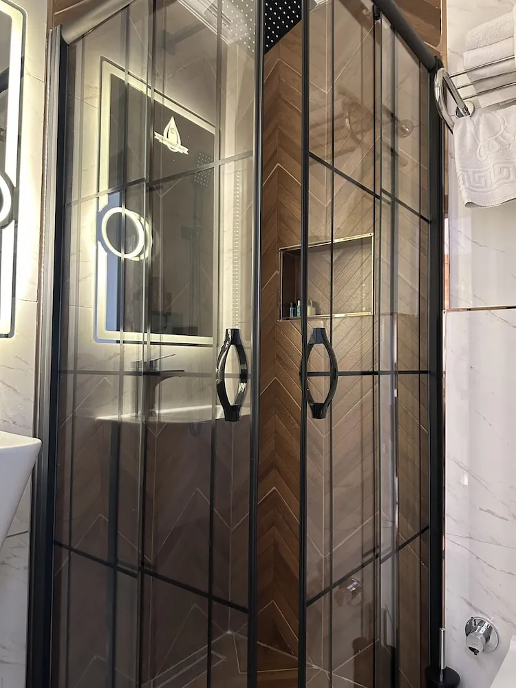 İki Ayrı Yataklı Oda