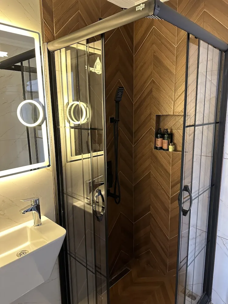 İki Ayrı Yataklı Oda