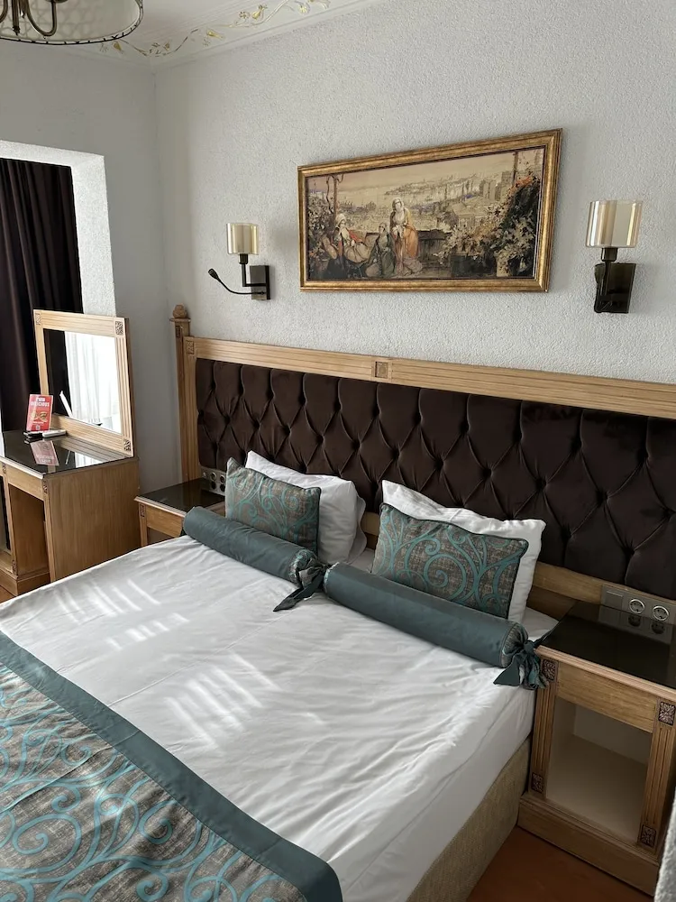 Standard Tek Büyük Yataklı Oda