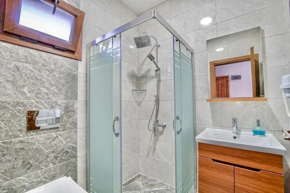 Economy Apart Daire, Bahçe Manzaralı
