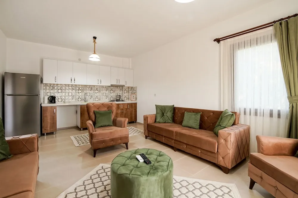 Economy Apart Daire, Bahçe Manzaralı