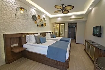 Rixos Sungate - The Land of Legends Erişimi