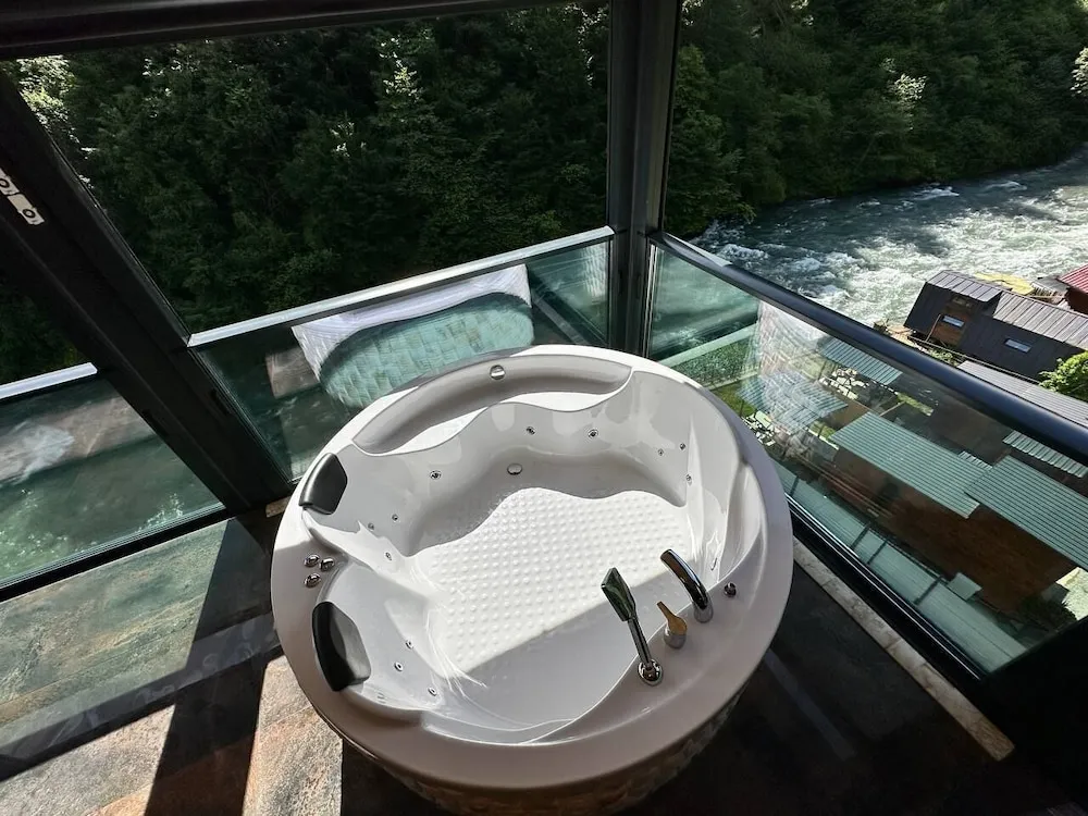 Honeymoon Apart Daire, 2 Yatak Odası, Sigara İçilmez, Nehir Manzaralı