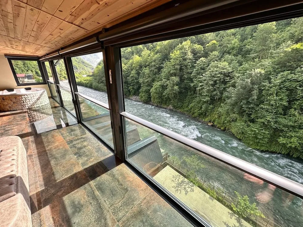 Honeymoon Apart Daire, 2 Yatak Odası, Sigara İçilmez, Nehir Manzaralı