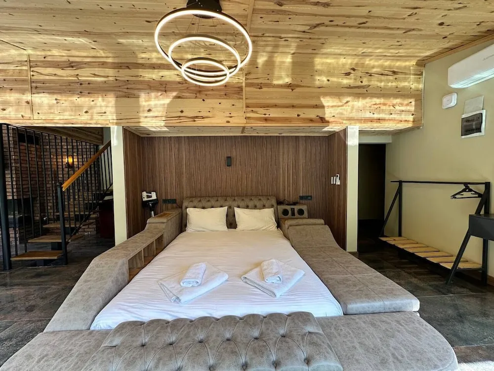 Honeymoon Apart Daire, 2 Yatak Odası, Sigara İçilmez, Nehir Manzaralı