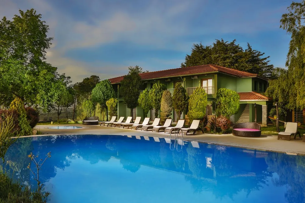 İstanbul Havalimanı Durusu Club Hotel