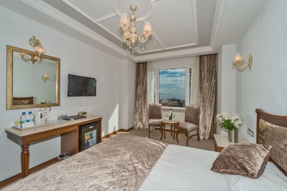 Standard Üç Kişilik Oda