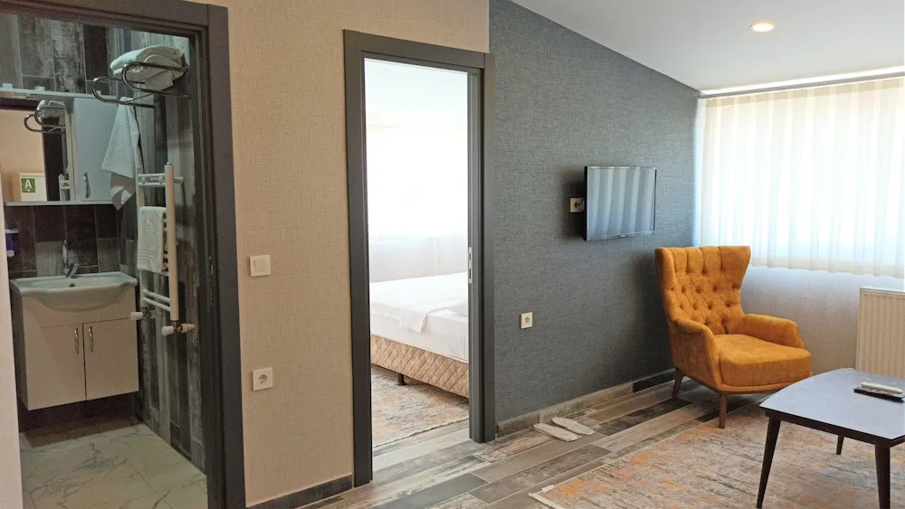 Panorama Sea View Suite