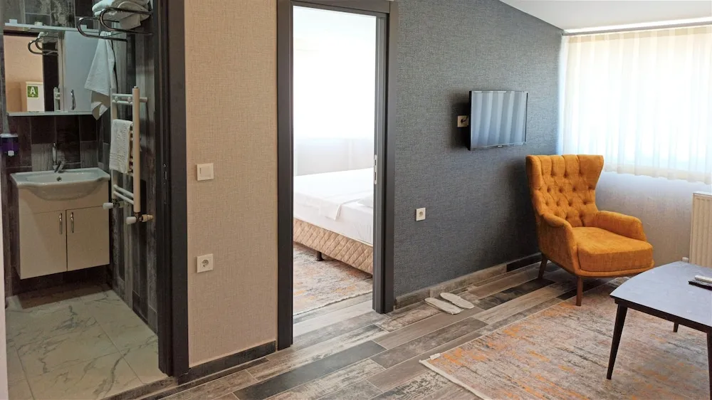 Panorama Sea View Suite