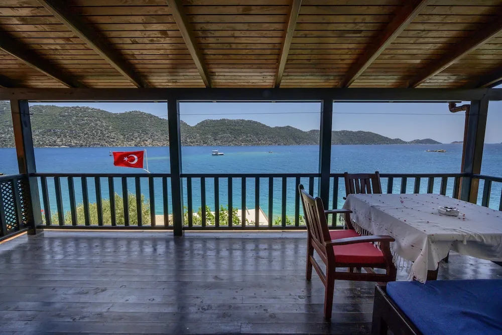 Kekova Deluxe 15