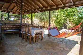 Ankh Pension
