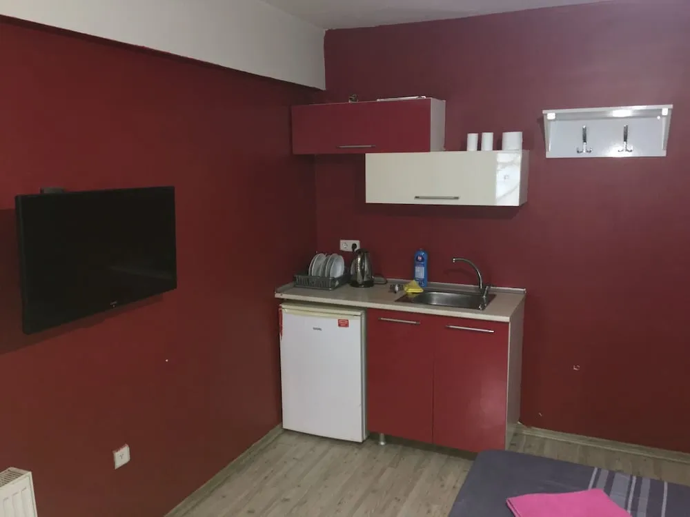 Tek Büyük Yataklı Oda, 1 Çift Kişilik Yatak